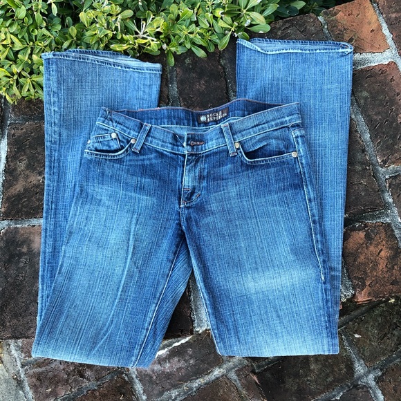 Rock and Republic straight leg jeans size 28 - Picture 3 of 8